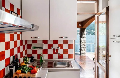 Brienno Villa | Villa First Line and Witn Breathtaking Views, Private-doc Included, Brienno