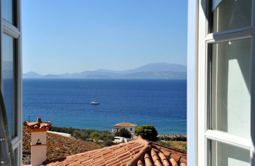 Hydra Villa | Villa Fivos recommandé pour les familles. Est un Détaché Maison en pierres pres Sea Side