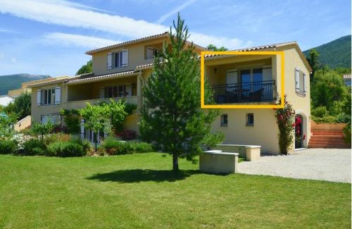 Montbrun-les-Bains Appartement | Villa Fleury Appartement