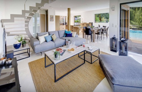 Talloires-Montmin Villa | Villa Flying Dragon - villa exclusive pour 8 au lac d'Annecy - OVO Network