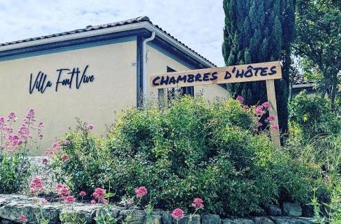 Grospierres Lit Et Petit-Déjeuner | Villa Font Vive - Chambres d'hôtes éco-labellisées avec cuisine - Confort, calme et vue exceptionnels !