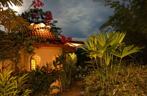 Uvita Villa | Villa pour 2 Niché dans Tropical Paradise, 51 Ft Piscine