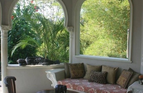 Uvita Villa | Villa pour 2 Niché dans Tropical Paradise, 51 Ft Piscine