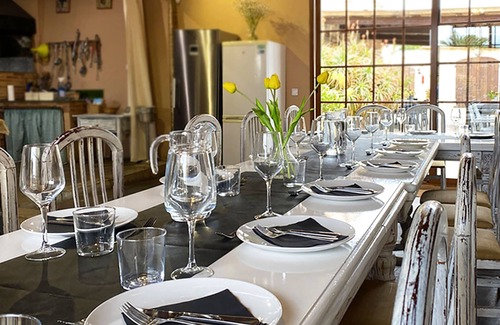 Vilanova I la Geltru Villa | Villa XV siècle - groupes de 20 à 55 personnes, barbecue, piscine - près de Barcelone Sitges