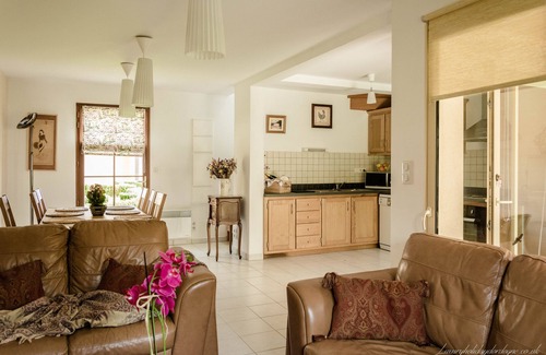 Brantome-en-Perigord Villa | Villas de 1 à 10 personnes en Dordogne avec piscine et restaurant!