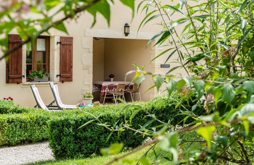 Brantome-en-Perigord Villa | Villas de 1 à 10 personnes en Dordogne avec piscine et restaurant!