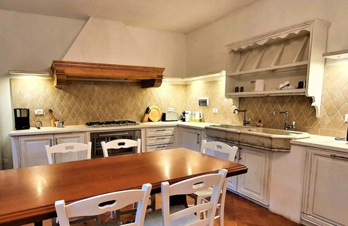 Bucine Villa | Villa pour les grands groupes, Wi-Fi, une piscine, des cours de cuisine