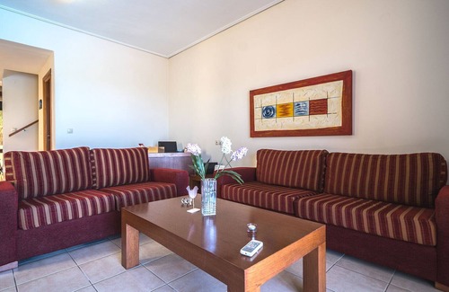 Kamisiana Villa | Villa a louer, piscine privee, vue sur la mer, 200m de la plage