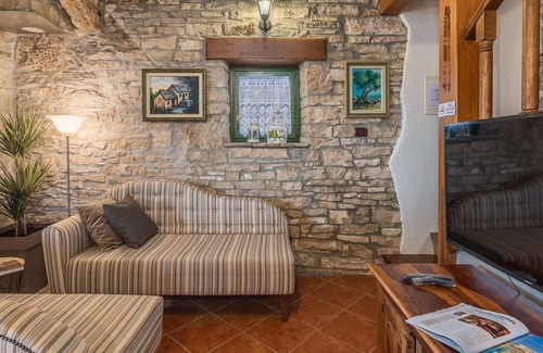 Kanfanar Cottage | Villa jusqu'à 6 personnes avec jacuzzi et piscine privée