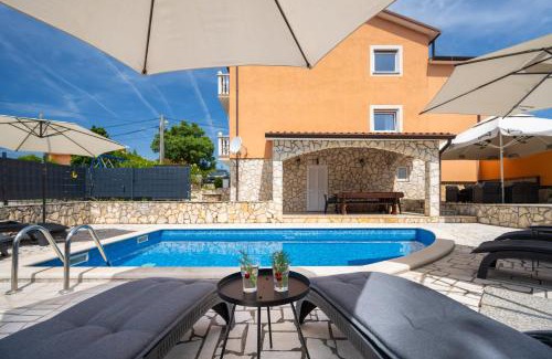 Vinez Maison | Villa Fortuna