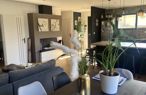 Saint-Hilaire-de-Brethmas Villa | Villa entre mer et cevennes avec piscine privative