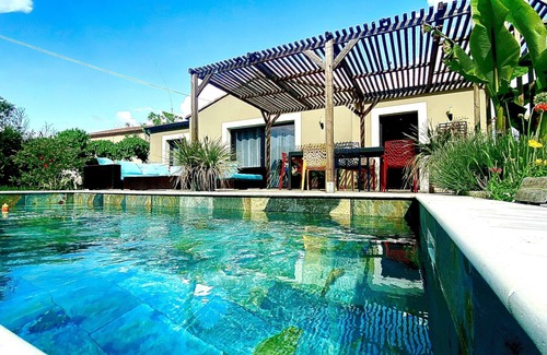 Saint-Hilaire-de-Brethmas Villa | Villa entre mer et cevennes avec piscine privative