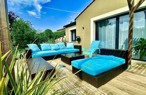 Saint-Hilaire-de-Brethmas Villa | Villa entre mer et cevennes avec piscine privative