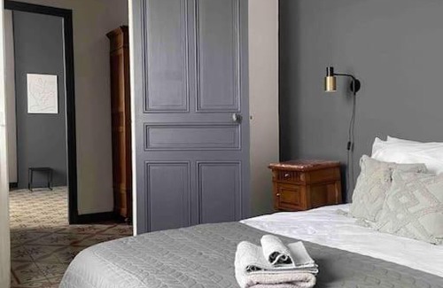 Saint-Hippolyte Maison | VILLA MONTGAILLARD 5km MER cœur village 220m² 3ch