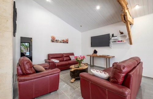 Saint Nazaire sur Charente Maison | Villa Boyard - Pour 10 avec piscine privée et jacuzzi