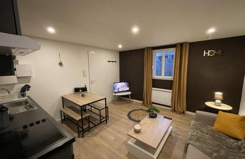 Sauvagnon Appartement | ~ VILLA GABY ~ 2 pers ~ Jardinet