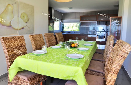 Cerro de Aguia Chalet De Ski | Villa Gardénia - vue sur mer encroyable, sale des jeaux, piscine, wifi