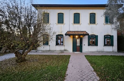Oriago Villa | "Villa Gardenia" in Mira on the Brenta Riviera.