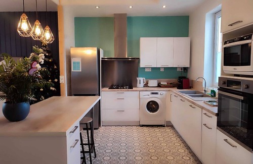 Cazeres Maison | Gîte Villa Garona avec billard proche Pyrénées