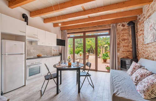 Llucmajor Villa | Villa 'Garraseca' avec vue sur les montagnes, Wi-Fi et climatisation