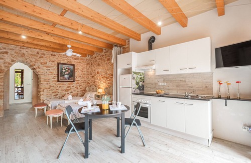 Llucmajor Villa | Villa 'Garraseca' avec vue sur les montagnes, Wi-Fi et climatisation