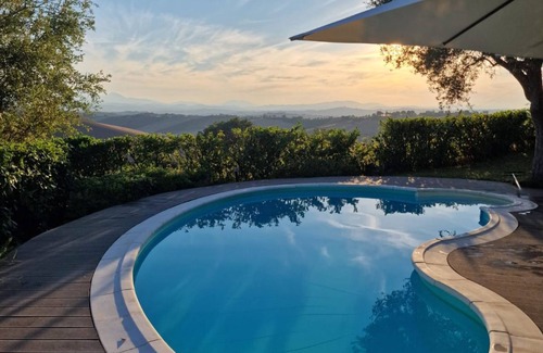 Ostra Villa | Villa Gelso: votre villa de luxe avec piscine et sauna dans la région des March