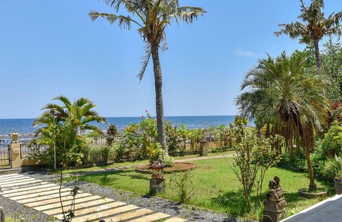 Temukus Villa | Villa Geluk - Villa privée de luxe sur la plage
