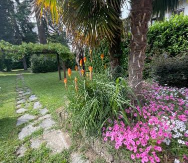 Inverigo Maison | Villa Gianna affitta camere