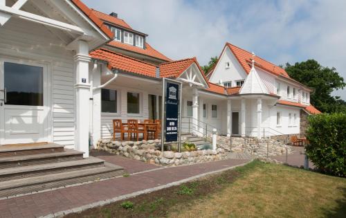 Alt-Travemunde/Ronnau Appartement | Villa Godewind