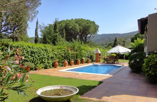 Santa Cristina de Aro Villa | VILLA GOLF-AVEC PISCINE ET JARDÍ PRIVÉES, WIFI, PARKING