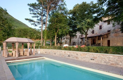 Nerbisci Villa | Villa Gubbio - Location Villa de luxe avec piscine privée à Gubbio, Ombrie
