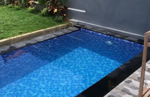 Sawan Maison | Villa HBNR Two-Bedroom Tiny House with Private Pool in Bali