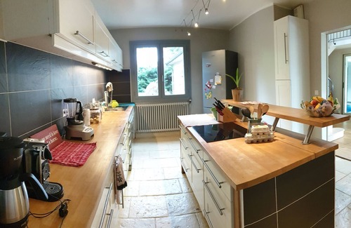 Villennes-sur-Seine Villa | Villa, piscine intérieure chauffée, clim. chambres, grand jardin à 30mn de Paris