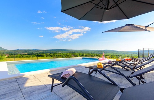 Polje Cepic Villa | Villa Hera (Istria - Lanišće)