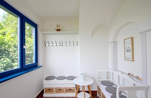 Altefaehr Maison | Villa Hermine - fabulous villa in an idyllic location with sea views - Villa