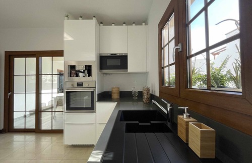 Costa Teguise Maison | VILLA HOLYHOME