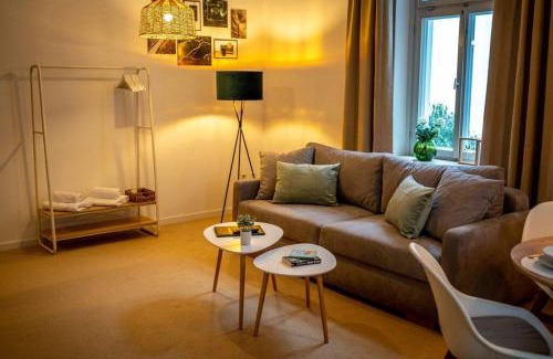 Bad Salzuflen Appartement | VILLA I 100m Kurpark I Wintergarten Boxspringbett I NETFLIX