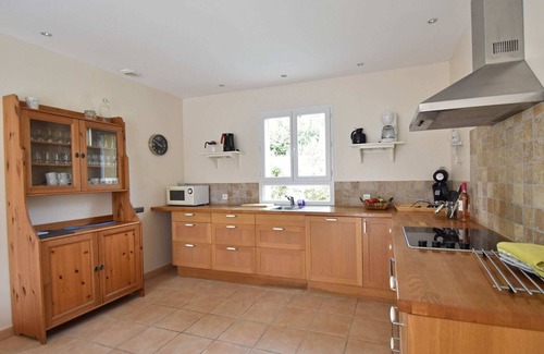 Montbrun-des-Corbieres Villa | Agréable appartement avec piscine