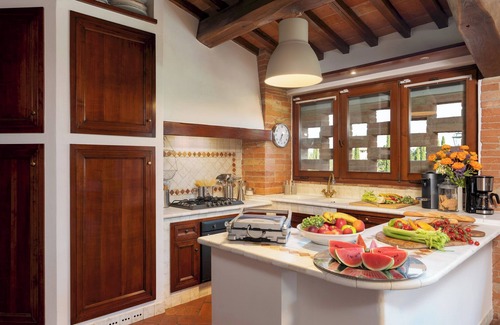 Tavarnelle Val di Pesa Villa | Villa I Levrieri 8, Emma Villas