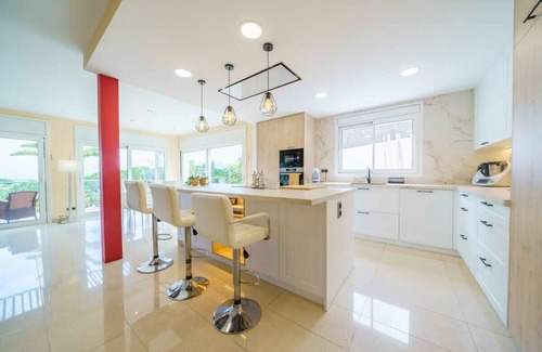 Calella Villa | Villa Ikigai Lux, idéale familiale, piscine et climatisation