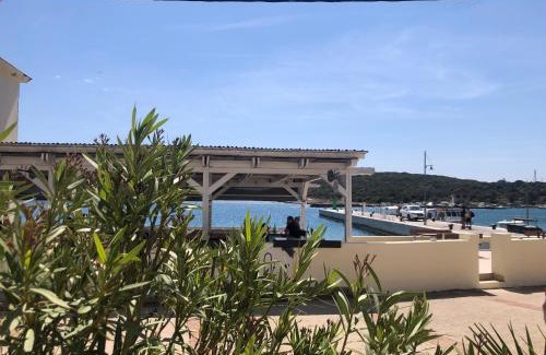 Martinscica Appartement | VILLA IL BLU direkt am Meer