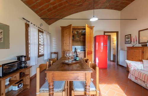 Bucine Autre | Villa "Il Fienile Il Sole Verde", avec piscine partagée et Wi-Fi