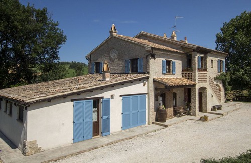 Mondavio Villa | Villa il Rovereto, eco-friendly environment in Le Marche