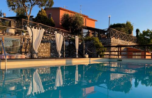 Montelirossi Maison | Villa immersa nel verde