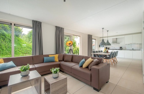 Arcen Villa | Villa avec piscine intérieure privée dans un parc de vacances dans le Maasduinen