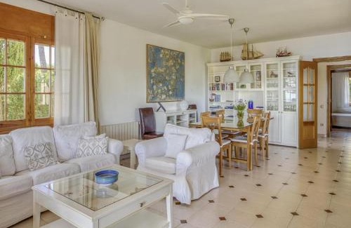 Arenys de Mar Villa | Villa in Arenys de Mar with Sea View