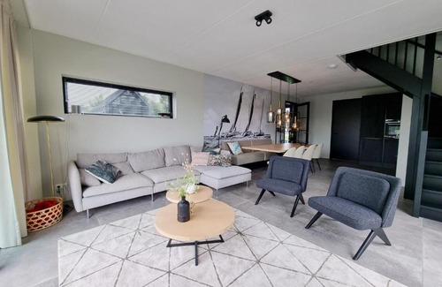 Balk Maison | Villa in Balk with Private Jetty
