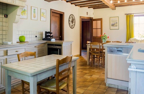 Bievre Villa | Villa א Biטvre avec jardin