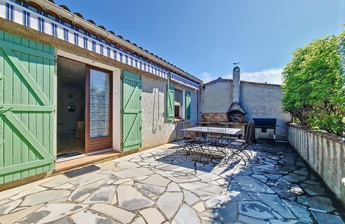 Callian Maison | Villa in Callian with Private Pool, Garden, 2 Bedrooms, 4 Pers