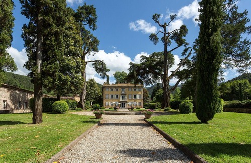 Vorno Villa | Villa à Capannori avec 7 chambres à coucher, 14 couchages
